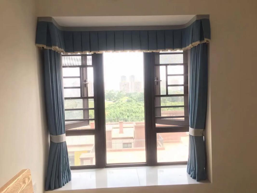 為家居添彩 精選布藝窗簾加簾頭款式全攻略