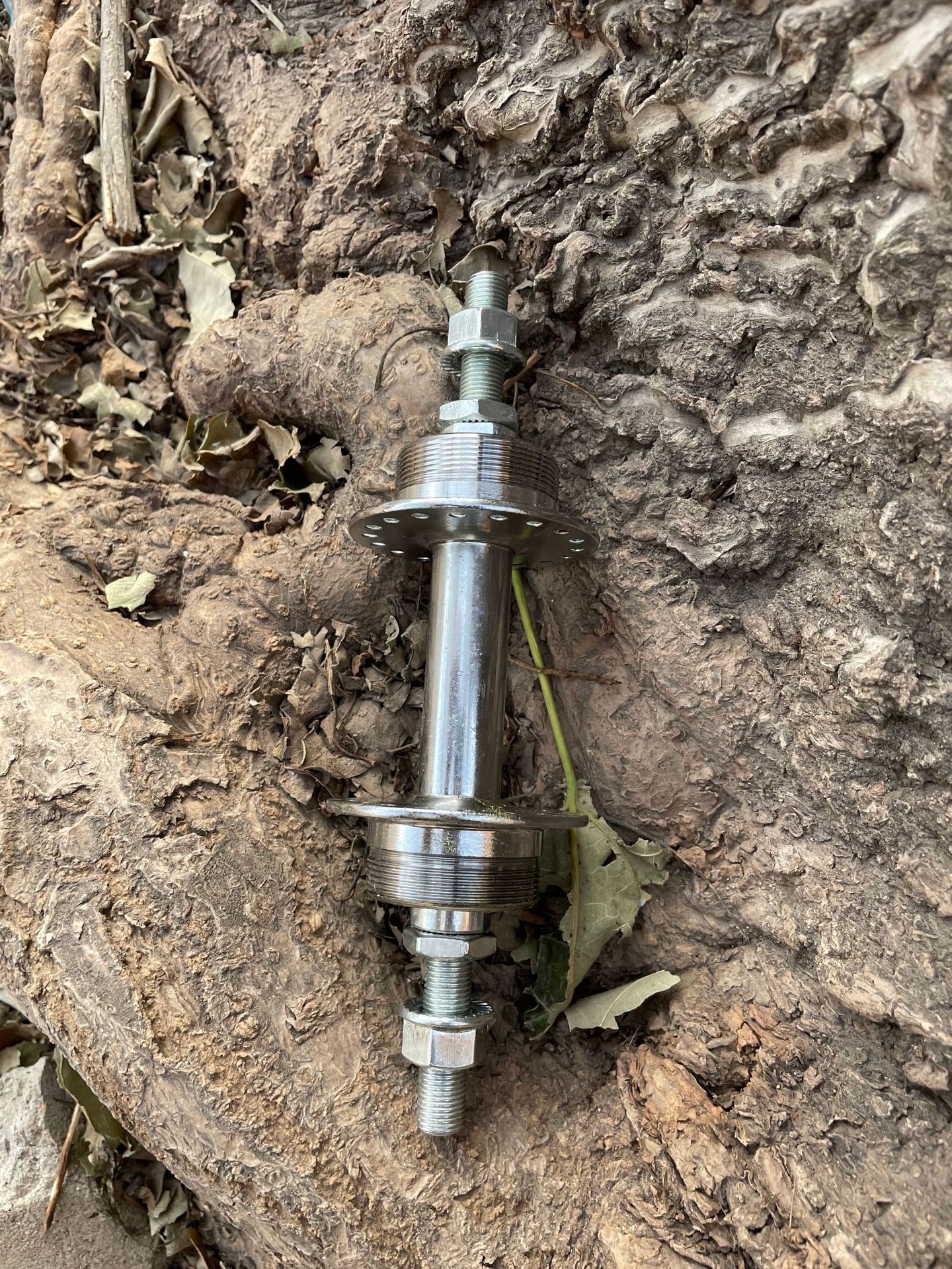自行車后花鼓配件解析 36孔雙絲3開(kāi)后軸皮的專業(yè)選購(gòu)指南